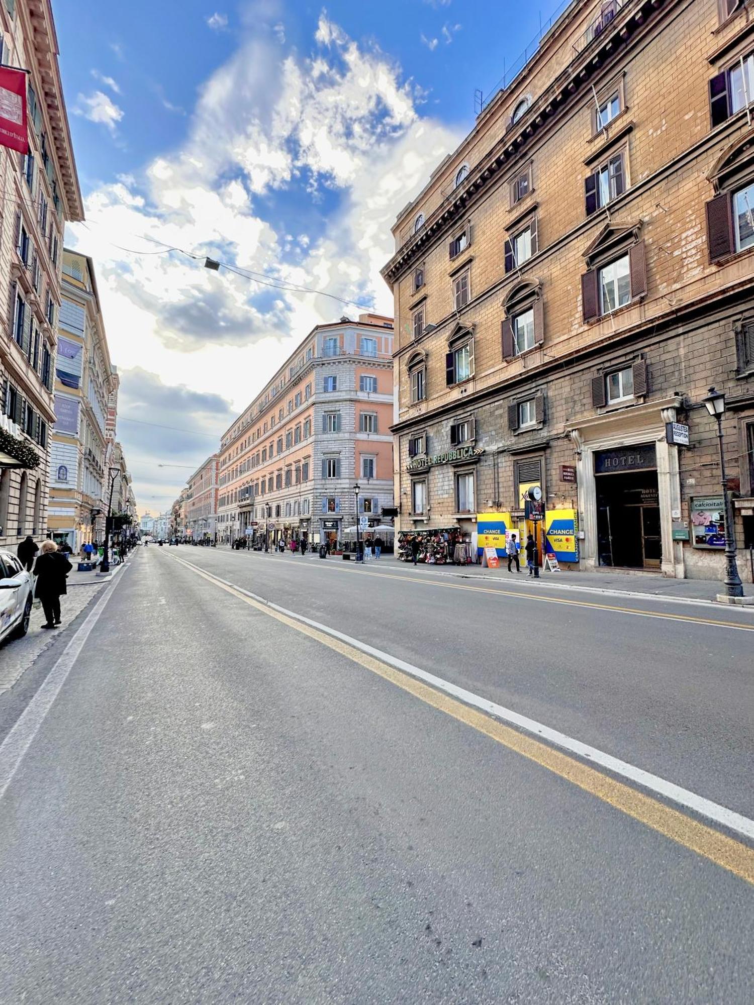 Ad Suites Nazionale Řím Exteriér fotografie